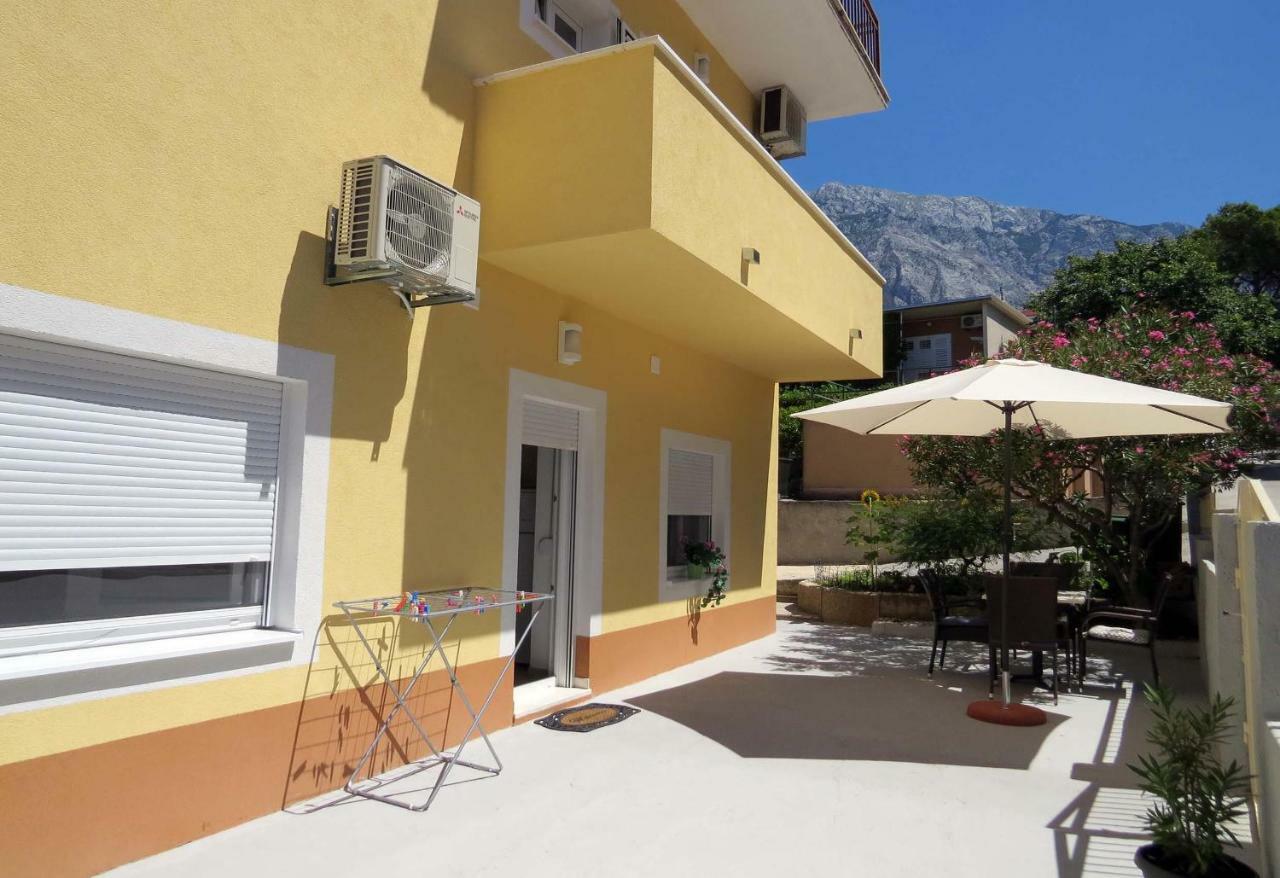 Apartman Jakir Baška Voda Kültér fotó